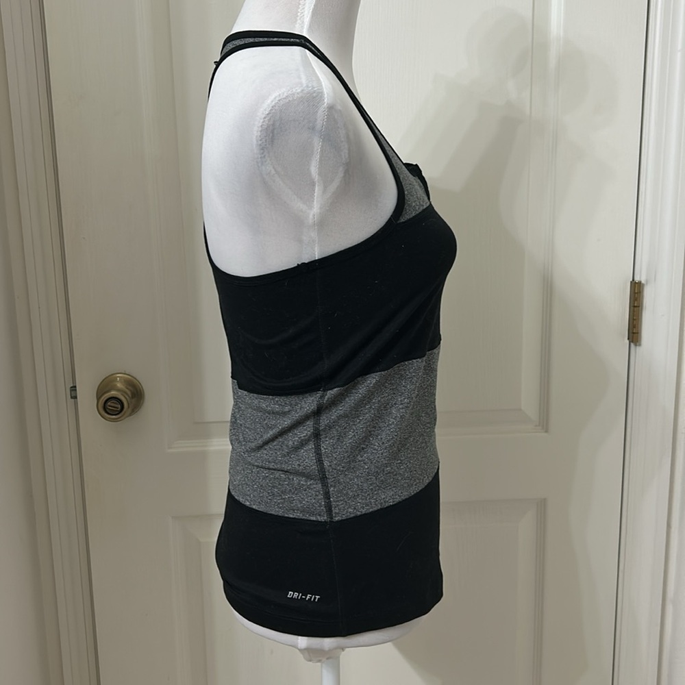 Nike Dri-Fit Women’s Tank Black Gray Racerback Running Sz S - Picture 5 of 11